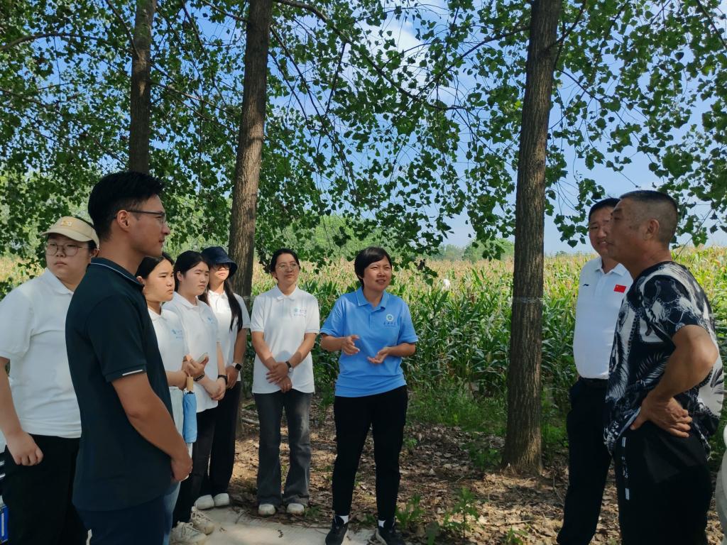 长江大学“生声不息”实践团以专业守护麋鹿 用行动平衡生态与民生